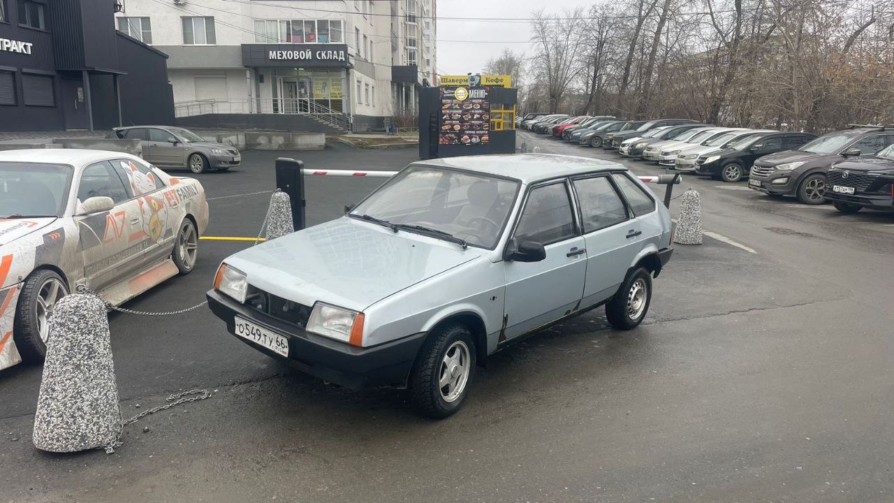 ВАЗ 2109 2001 года - Авто в Екатеринбург