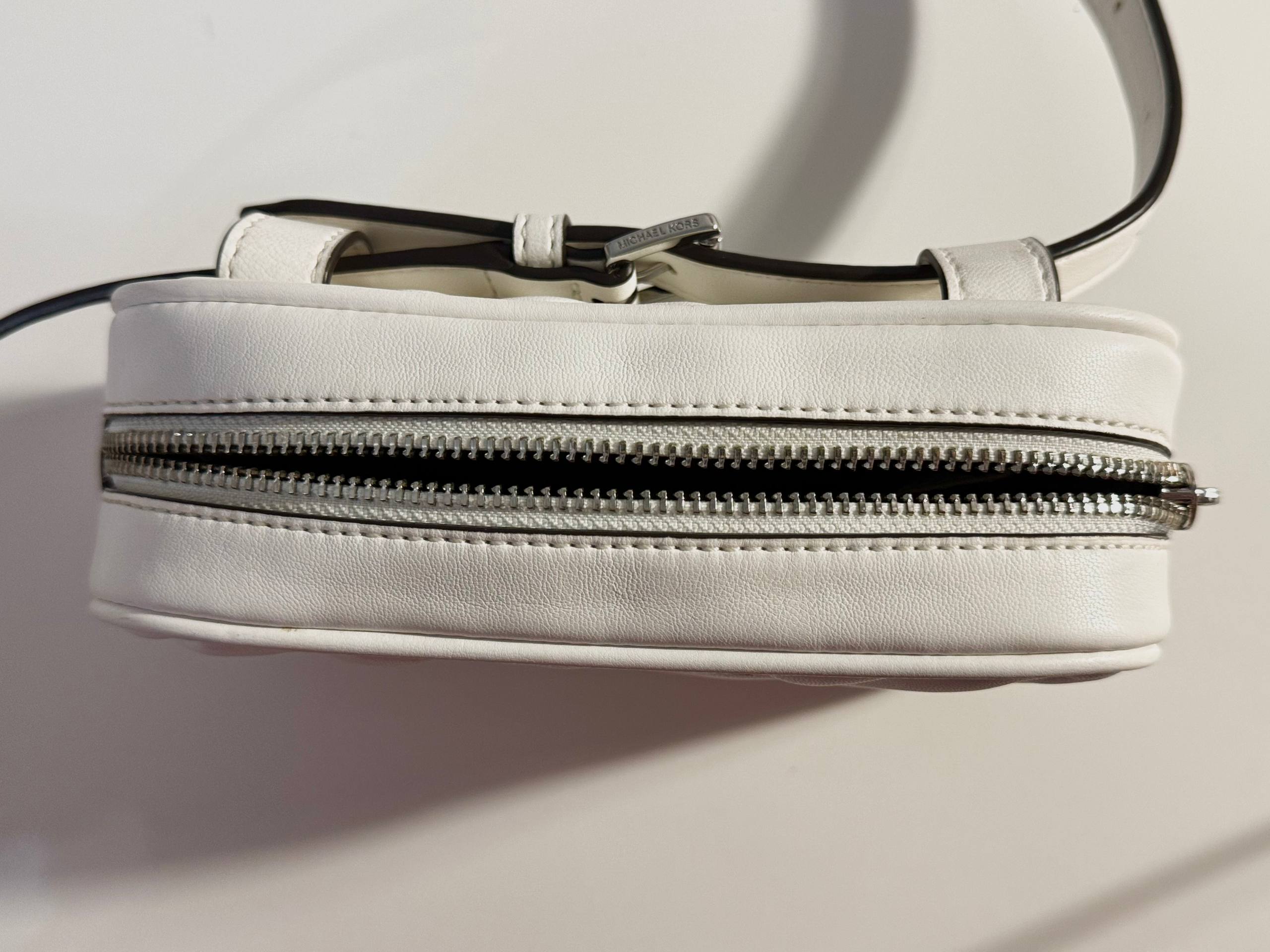 Продам сумку Michael Kors - Одежда в Екатеринбург - фото 2