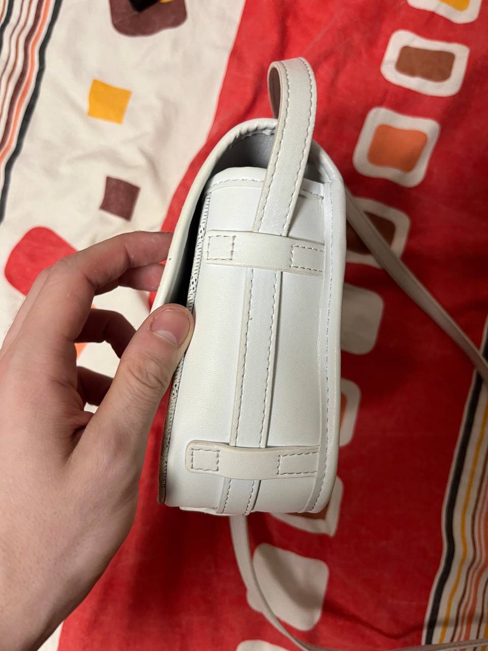 Футболка и сумка - частное объявление в Екатеринбург