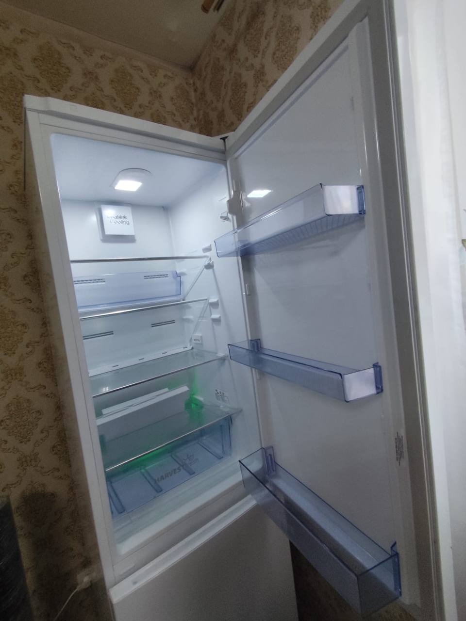 Холодильник Beko новый с повреждениями от перевозки - Для дома и дачи в Екатеринбург - фото 2