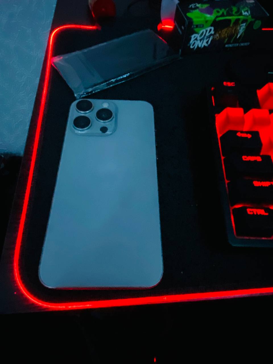 Продам обменяю айфон 15 про мах на 512 гб - частное объявление в Новокузнецк