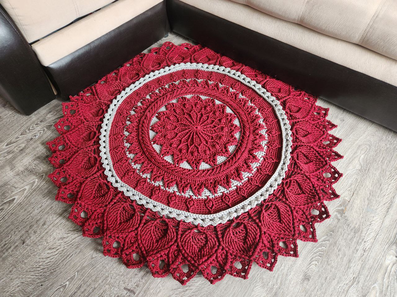 Ковёр ручной работы 126 см - частное объявление в Новороссийск