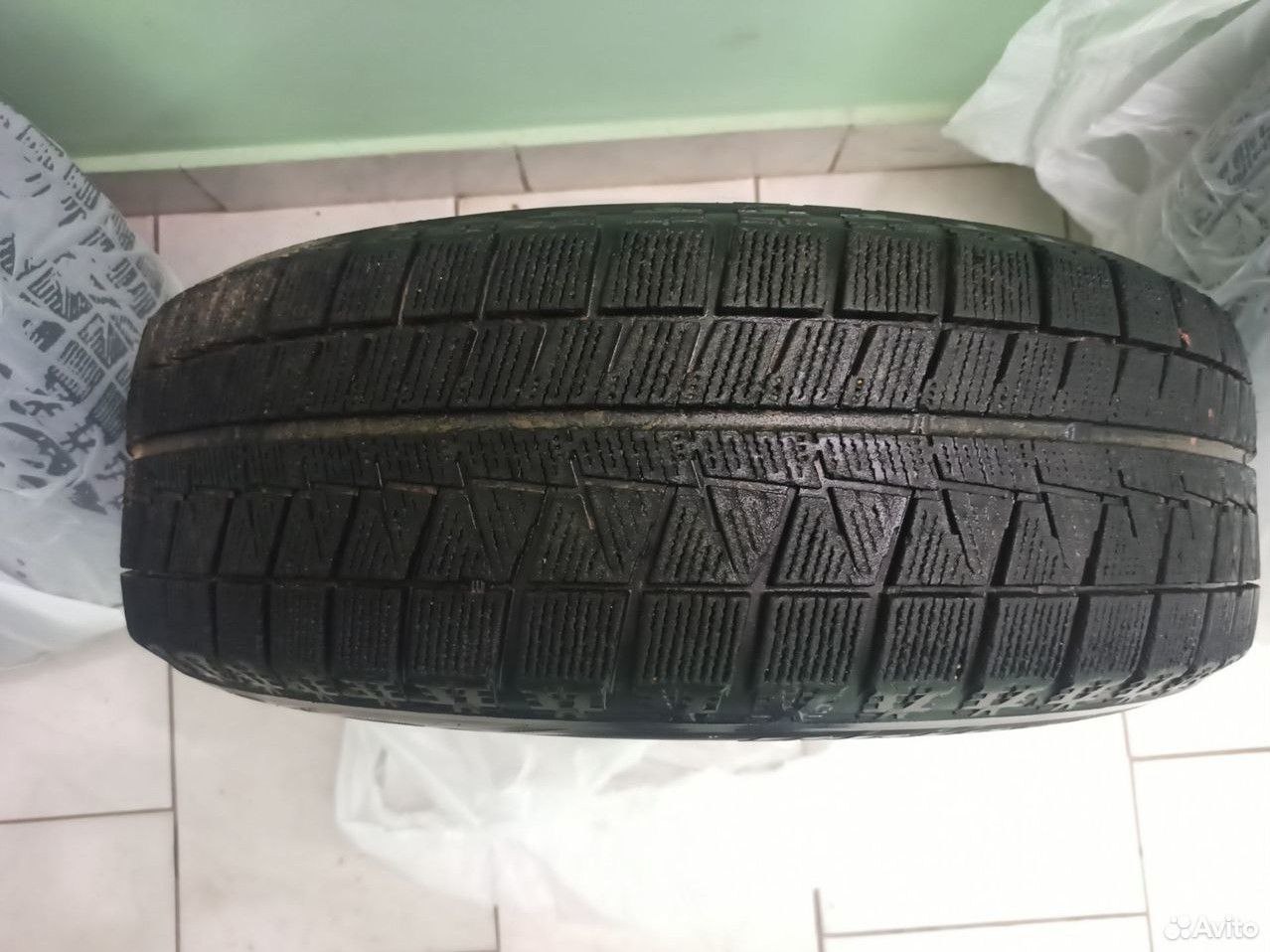 Продажа липучек Bridgestone blizzak revo gz - Авто в Вологда