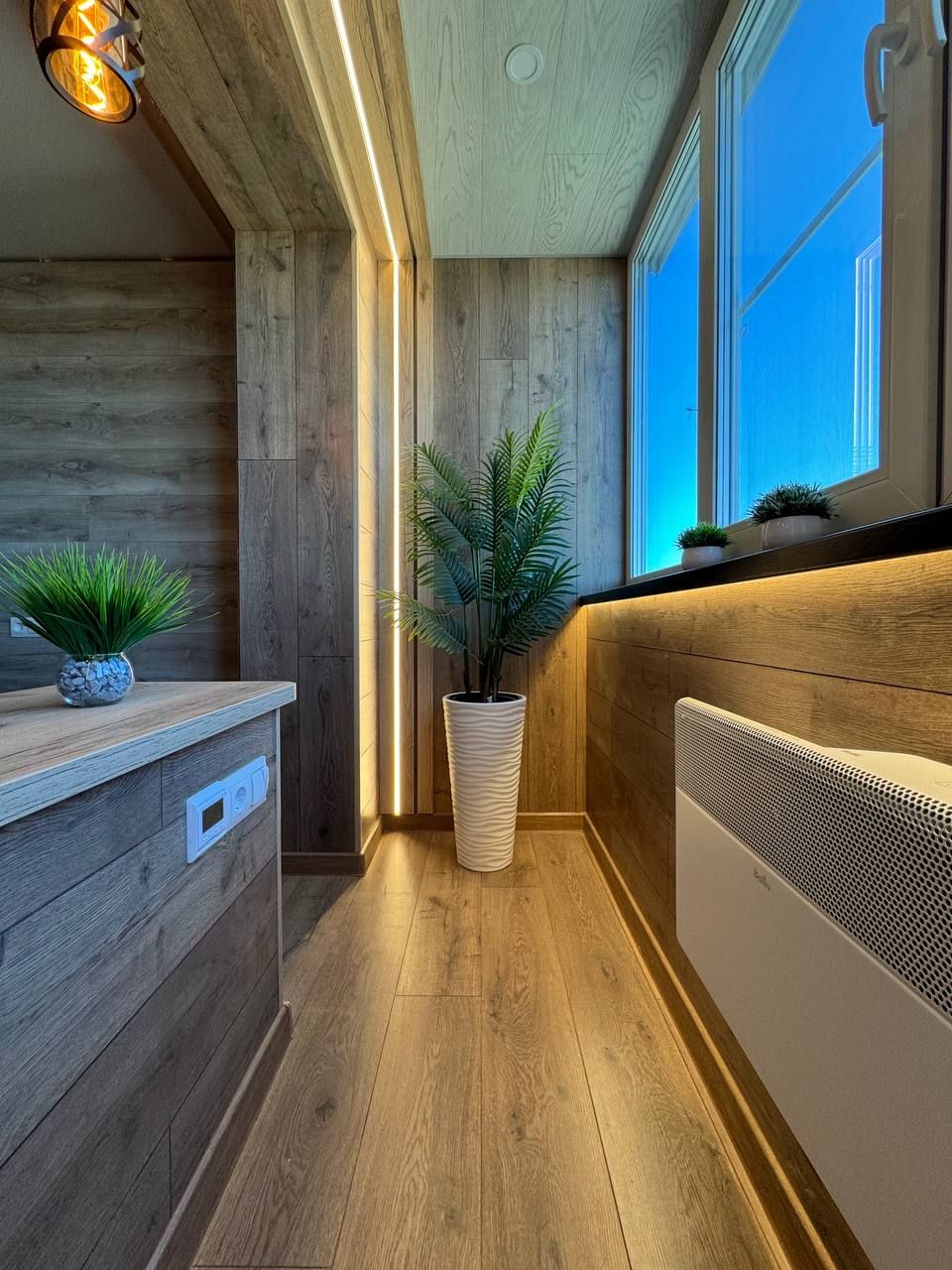 Отделка балкона под ключ - Услуги в Москва - фото 3