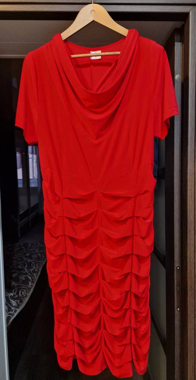 Вечернее платье 52-54 размер - Одежда в Красноярск - фото 2