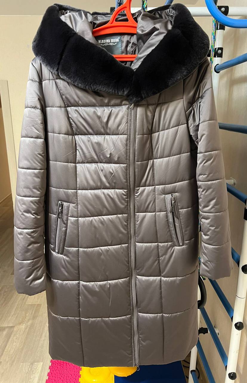 Женский зимний пуховик 54 размер - Одежда в Красноярск - фото 3