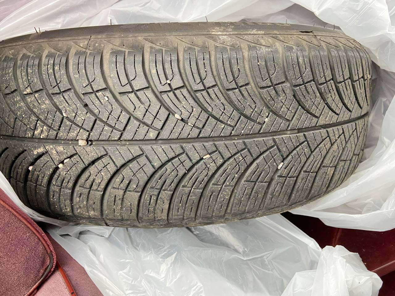 Шины и диски 185/60 R15 - Авто в Калининград
