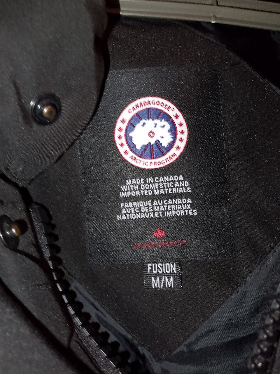 Жилетка Canada Goose - Одежда в Братск