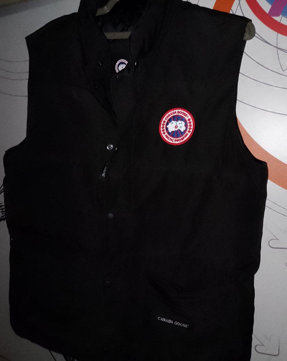 Жилетка Canada Goose - Одежда в Братск - фото 3
