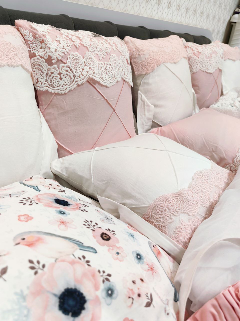 Комплект бортики в кроватку с балдахином и коконом - Товары для детей в Сургут