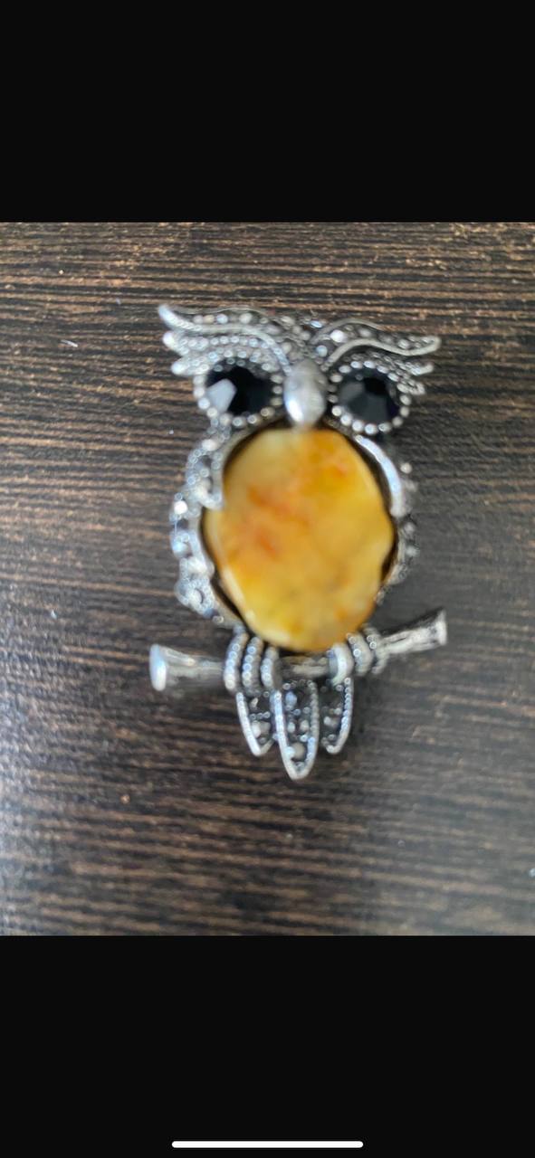 Брошь из натурального янтаря - Хобби и отдых в Сургут