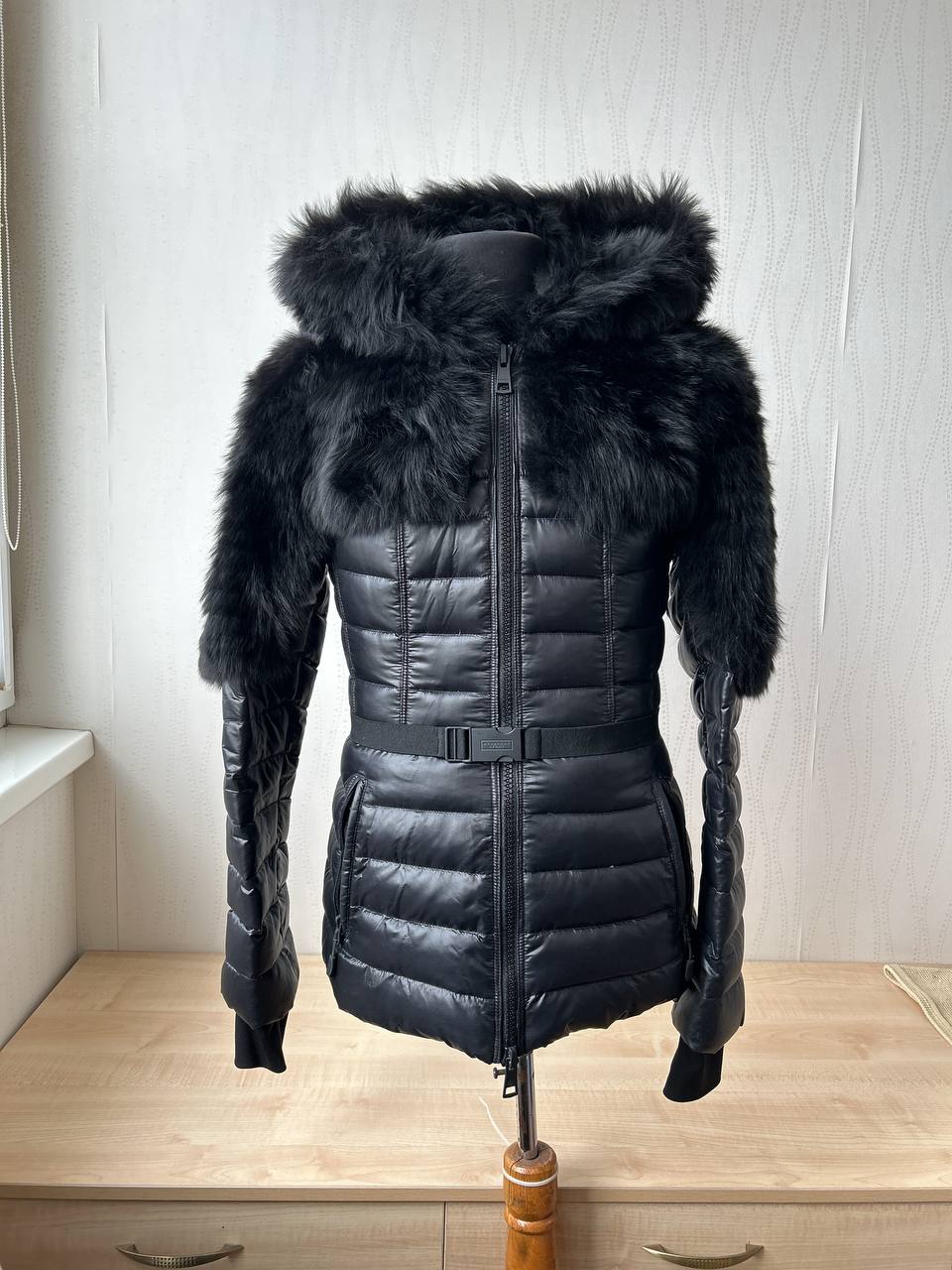 Пуховик Burberry sport черный с капюшоном - Одежда в Краснодар