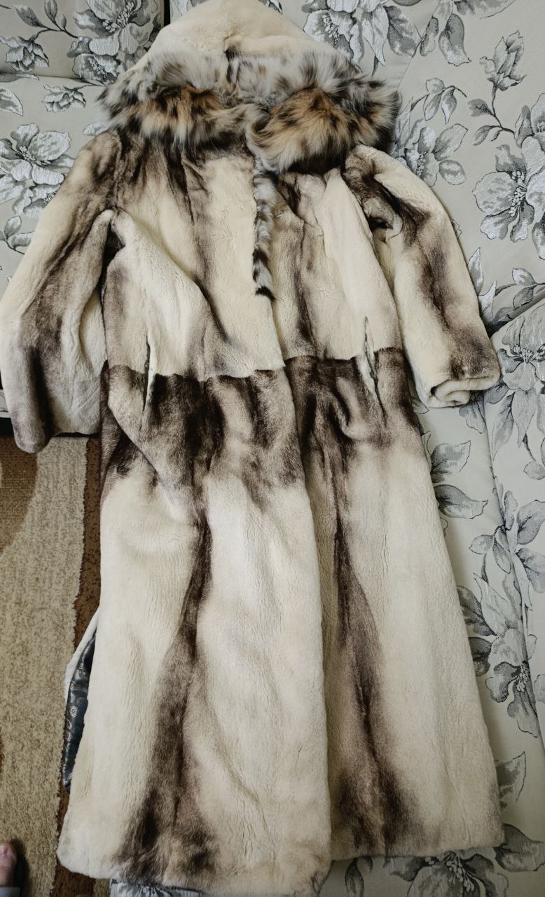 Продам шубу норка с капюшоном рысь - частное объявление в Бийск