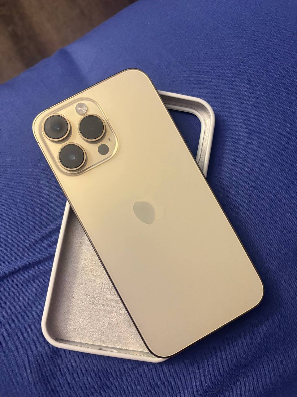 iPhone 14 Pro Max 512 ГБ золотой - Электроника в Екатеринбург - фото 3