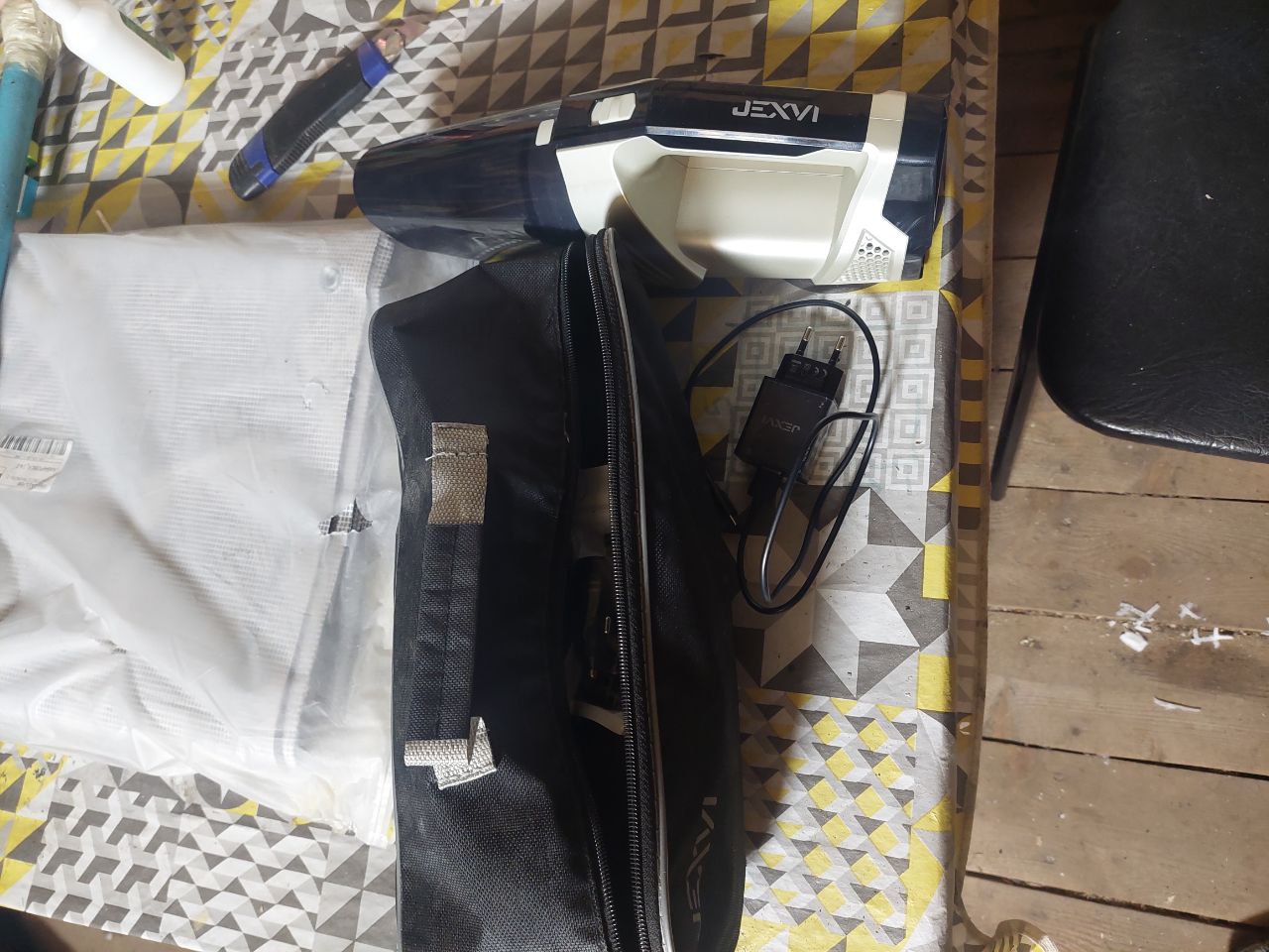 Продам чемодан с инструментами и автомобильный пылесос - Авто в Хабаровск