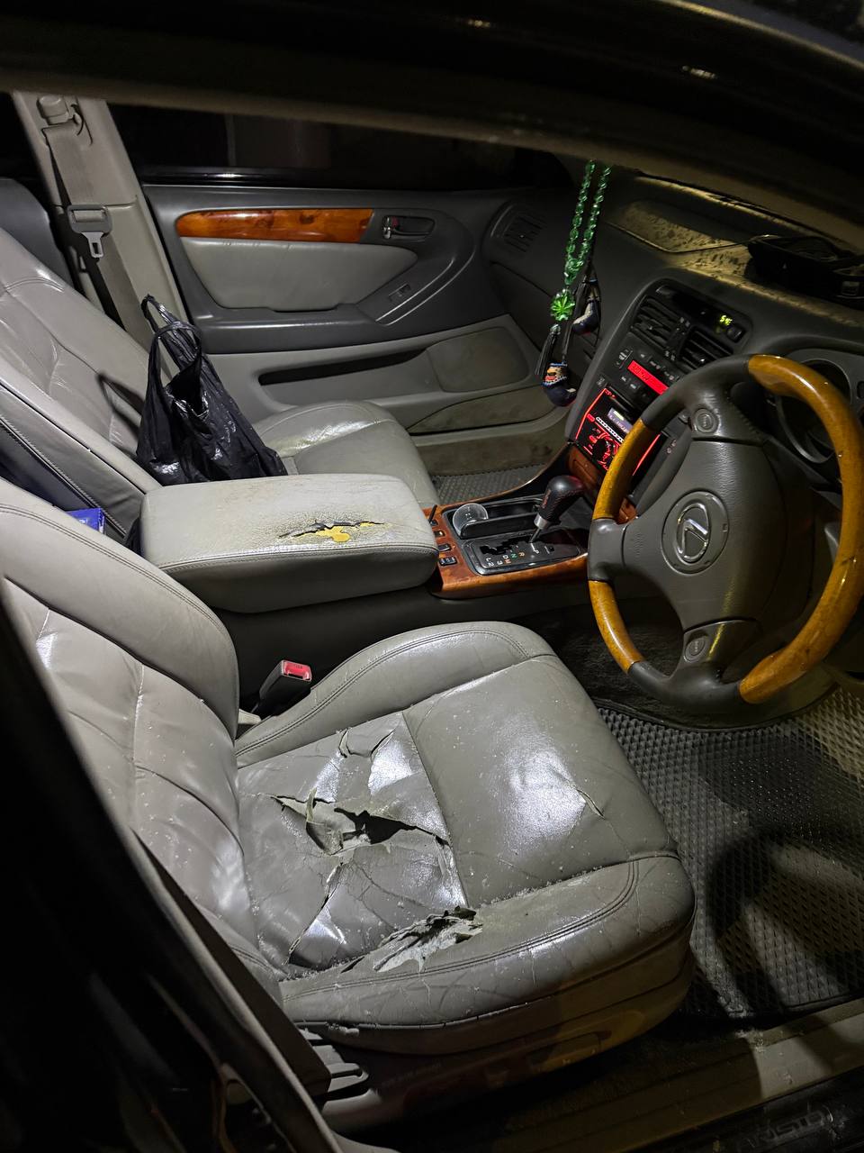 Продам Lexus RX300 - Авто в Хабаровск - фото 4