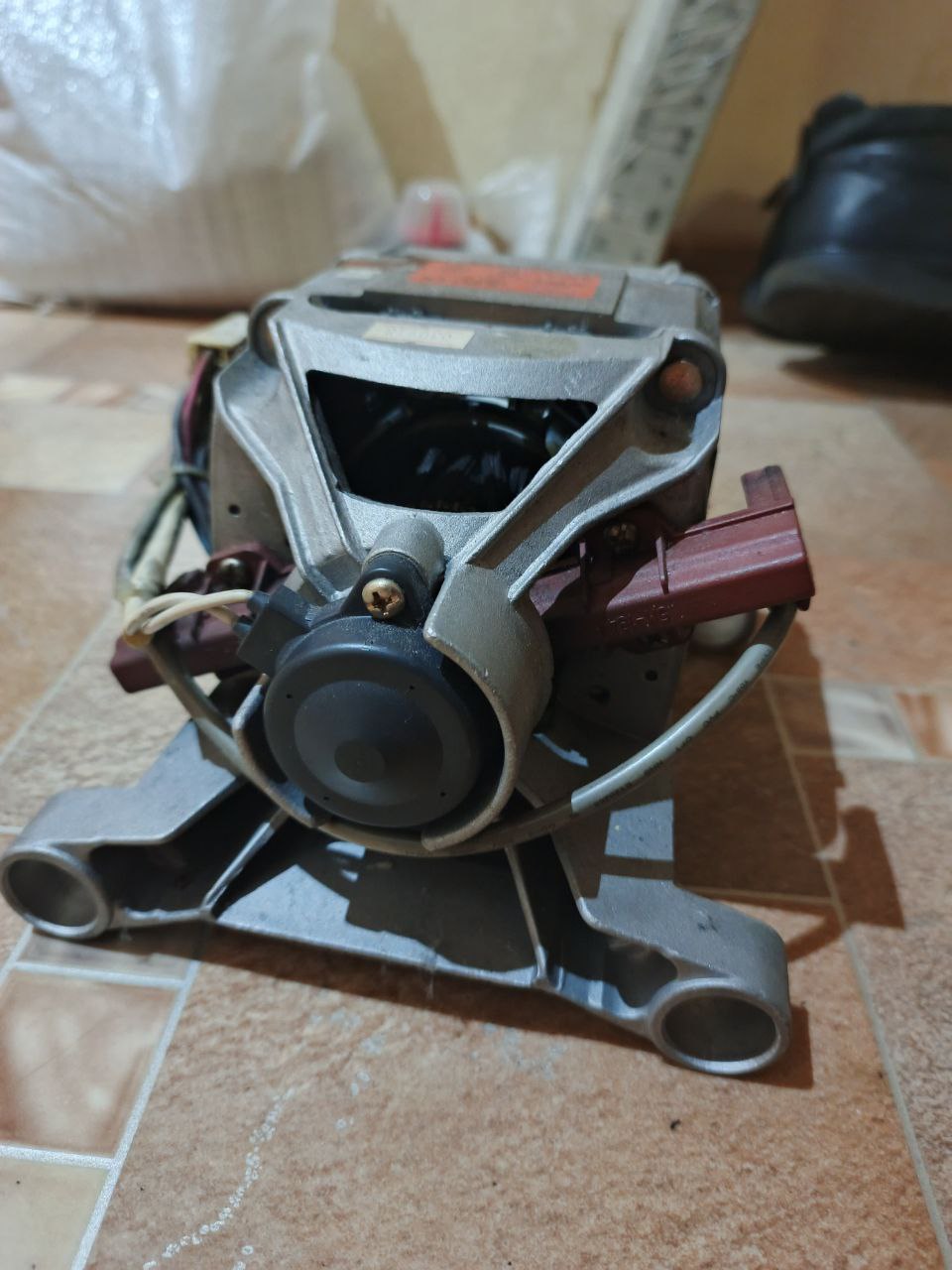 Мотор для стиральной машины - Запчасти в Балашиха