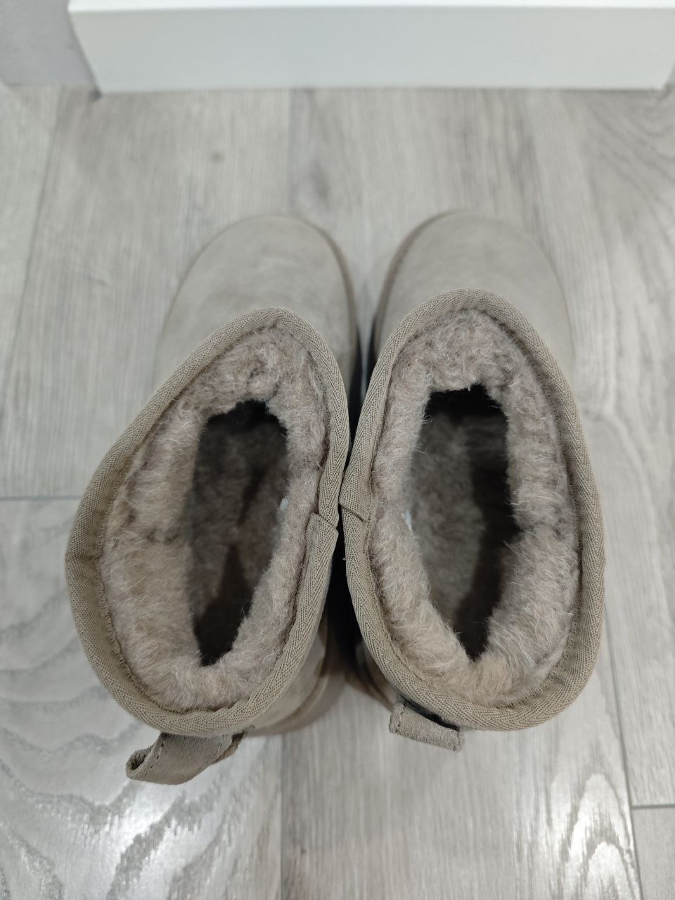 Новые Угги натуральная замша и натуральный мех 36 размер - Одежда в Балашиха - фото 3