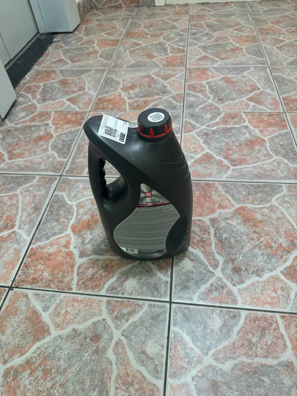 Продам моторное масло ЛУКОЙЛ Armortech CN 5W-40 - частное объявление в Балашиха