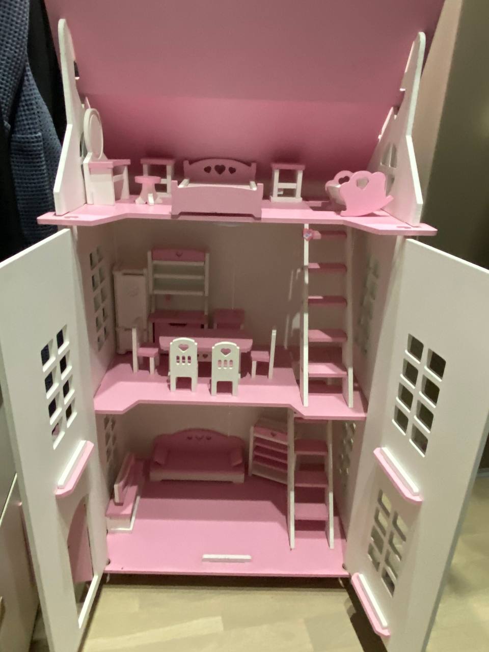 3-х этажный домик для кукол с мебелью - Товары для детей в Новосибирск - фото 3