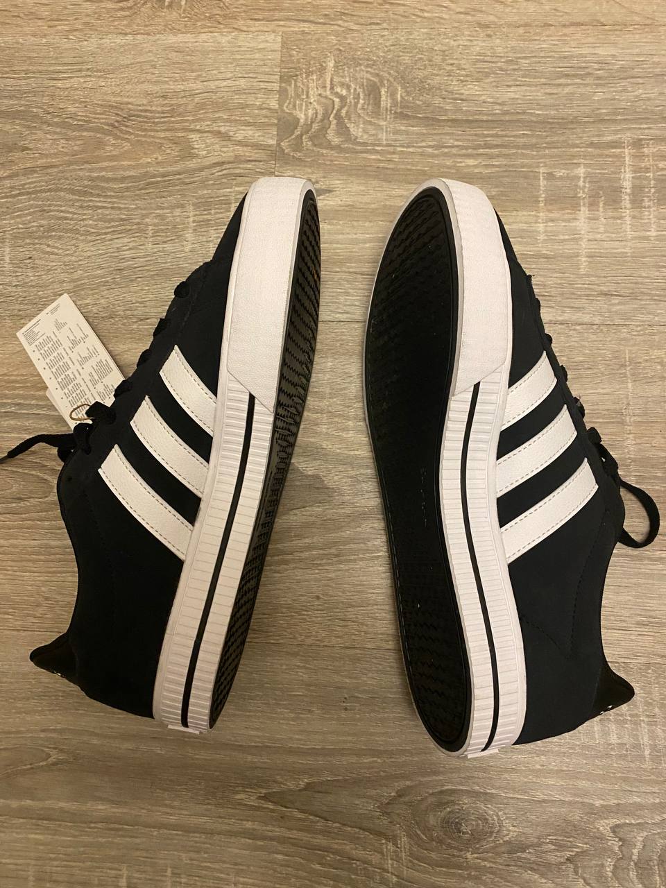 Абсолютно новые кеды 42 размер - частное объявление в Москва