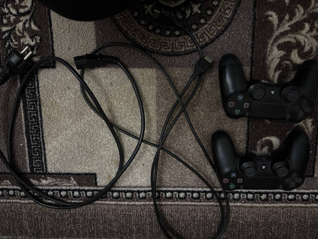 Продажа Sony Playstation 4 Pro - Электроника в Москва - фото 3