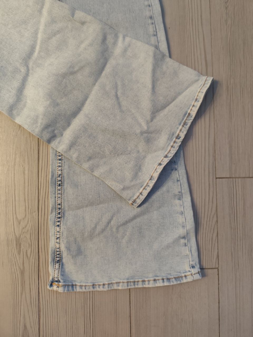 Новые джинсы клёш - Одежда в Москва