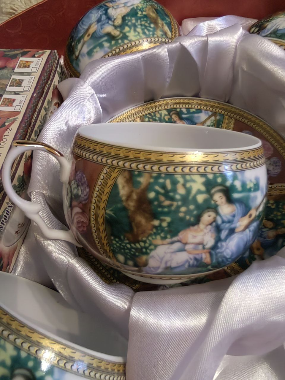 Куплю кружечку от японского сервиза Kaori - Для дома и дачи в Тюмень