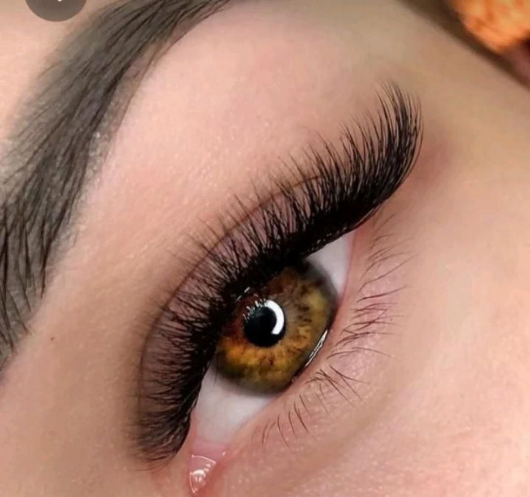 Наращивание ресниц - частное объявление в Тюмень