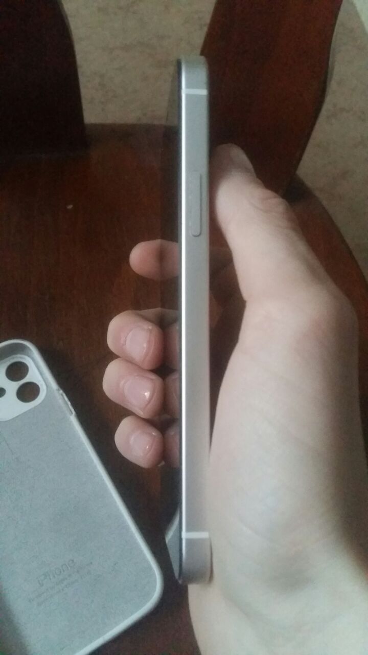 Айфон 12 с неработающим Face ID - Электроника в Новокузнецк - фото 2