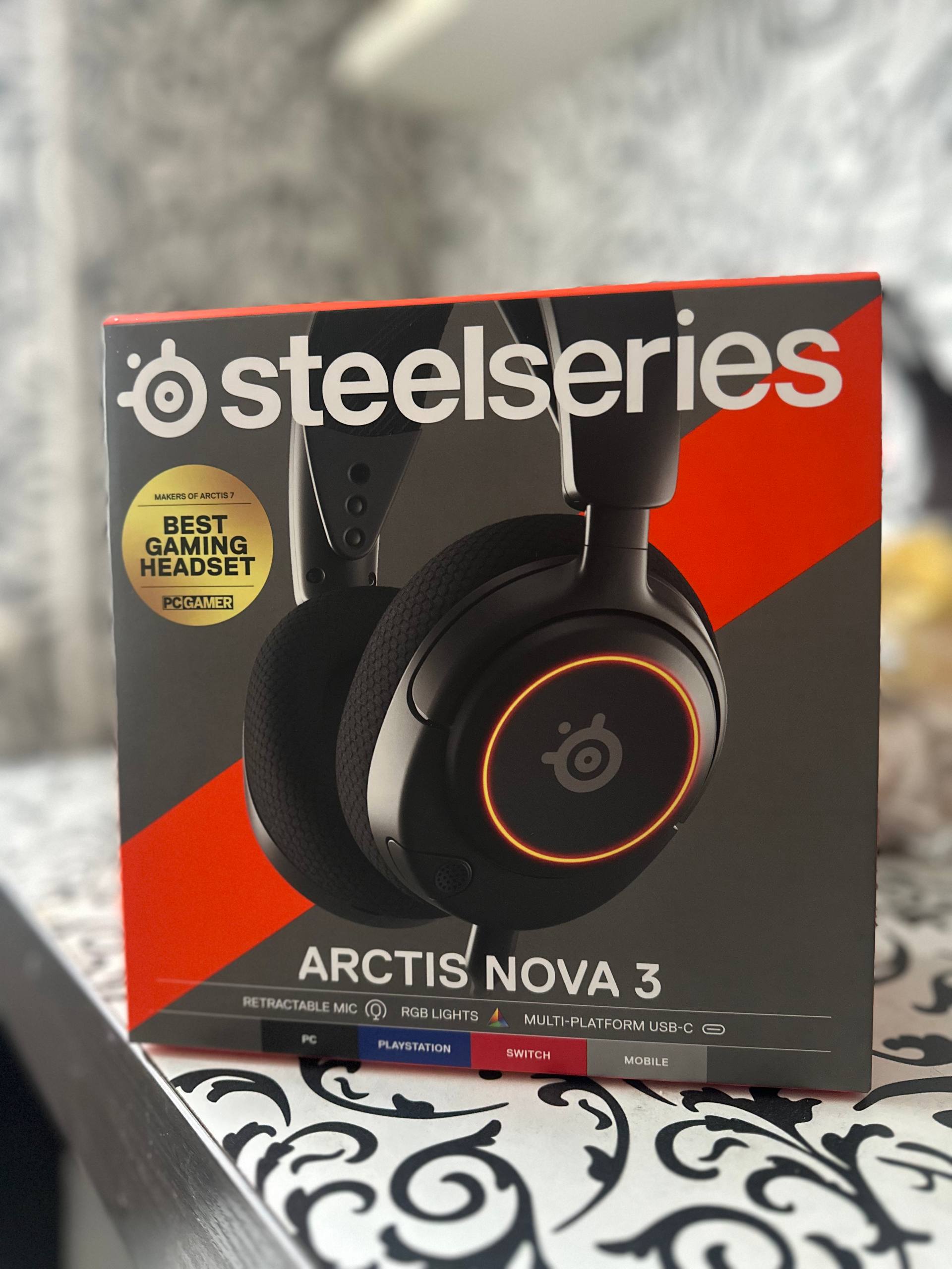 Продам наушники с браком микрофона - частное объявление в Новокузнецк