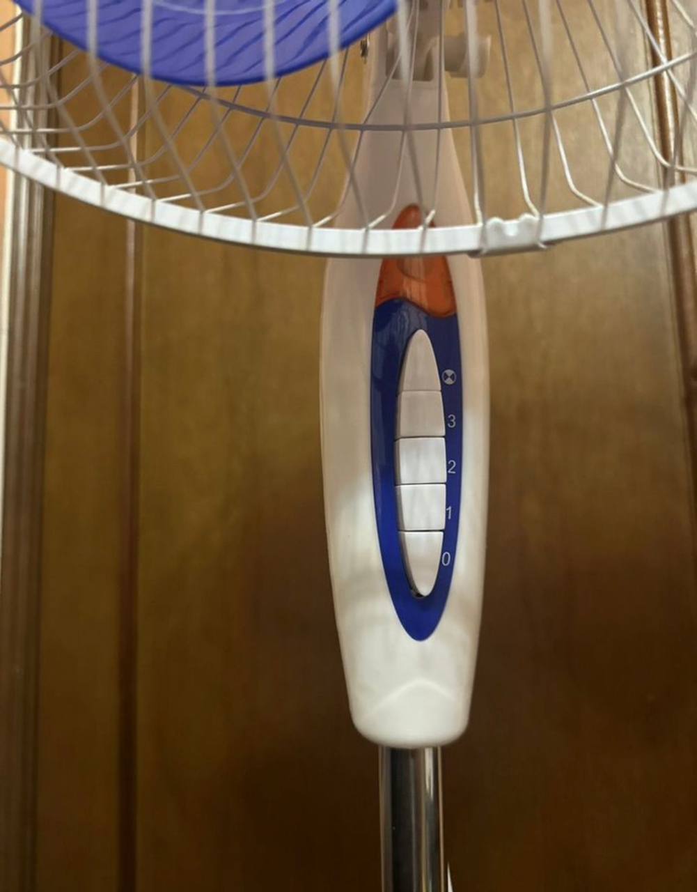 Вентилятор напольный - частное объявление в Королёв