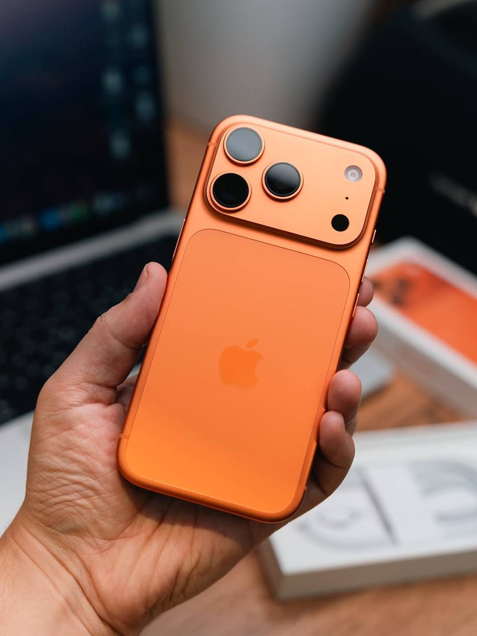 iPhone 17 Pro Cosmic Orange 512Gb - Электроника в Ставропольский край - фото 4