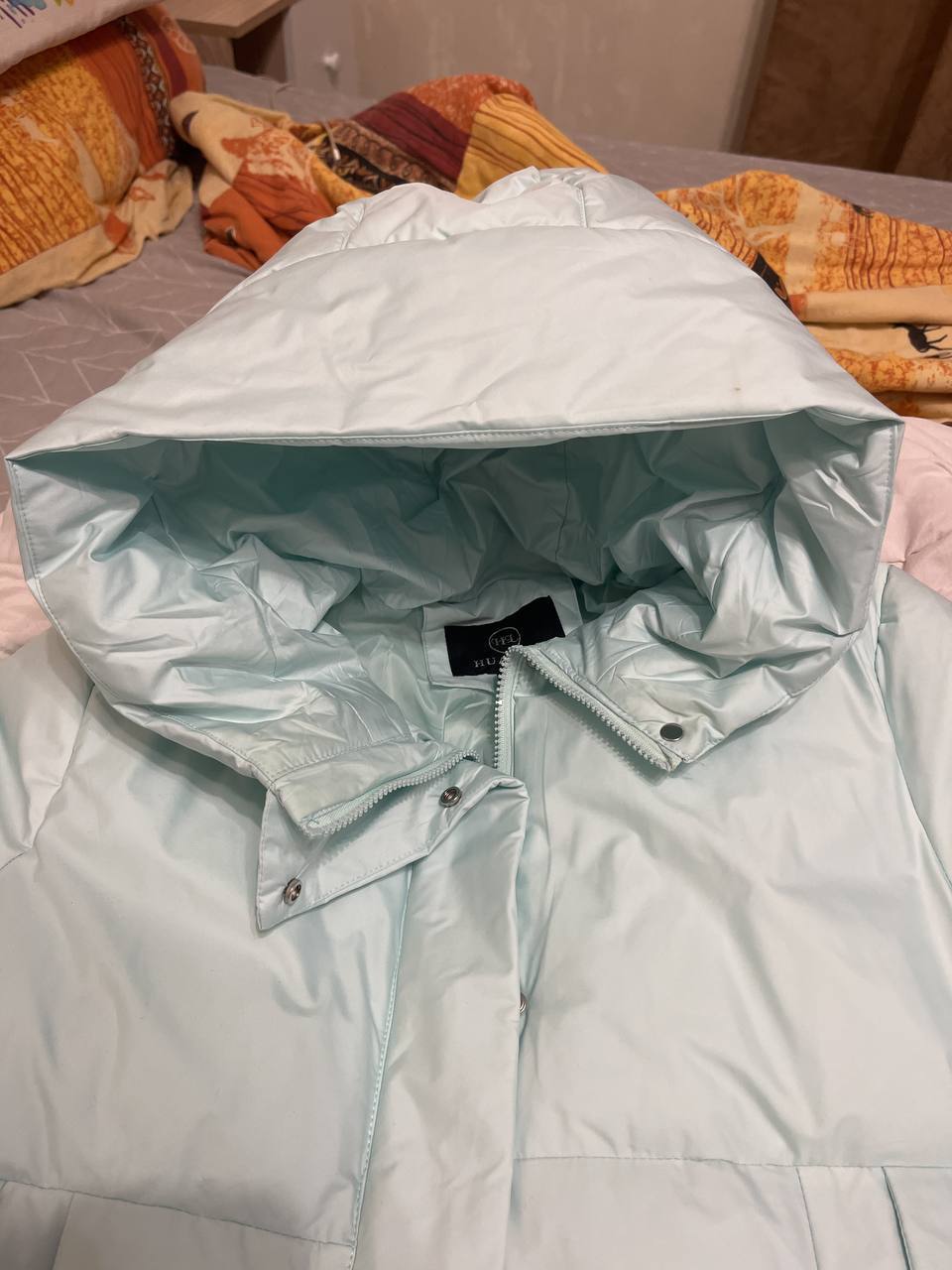 Продажа осенне-зимней куртки - Одежда в Москва - фото 2