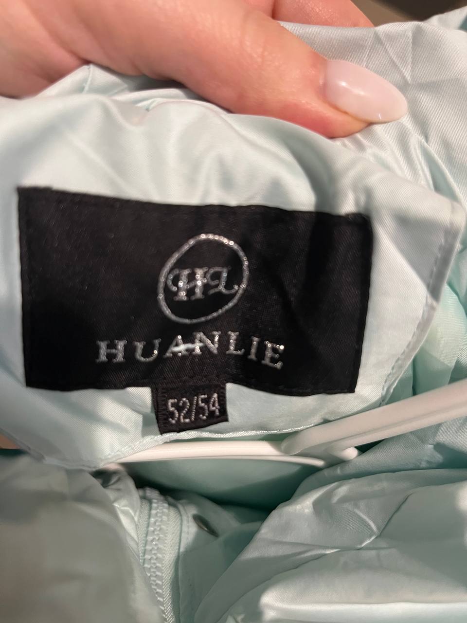 Продажа осенне-зимней куртки - Одежда в Москва - фото 4