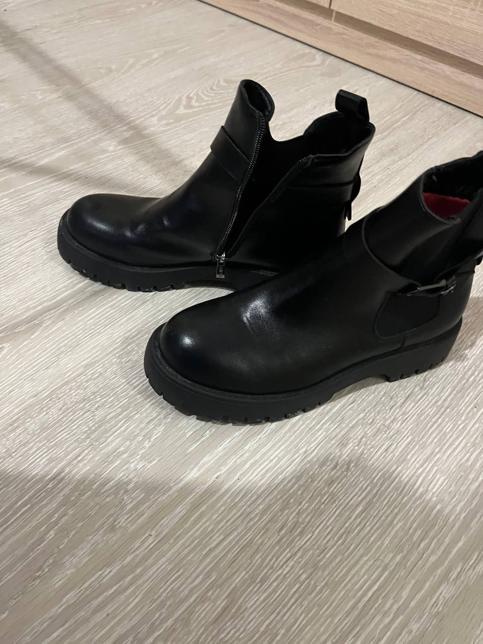 Продажа женских осенних сапог - Одежда в Москва - фото 2
