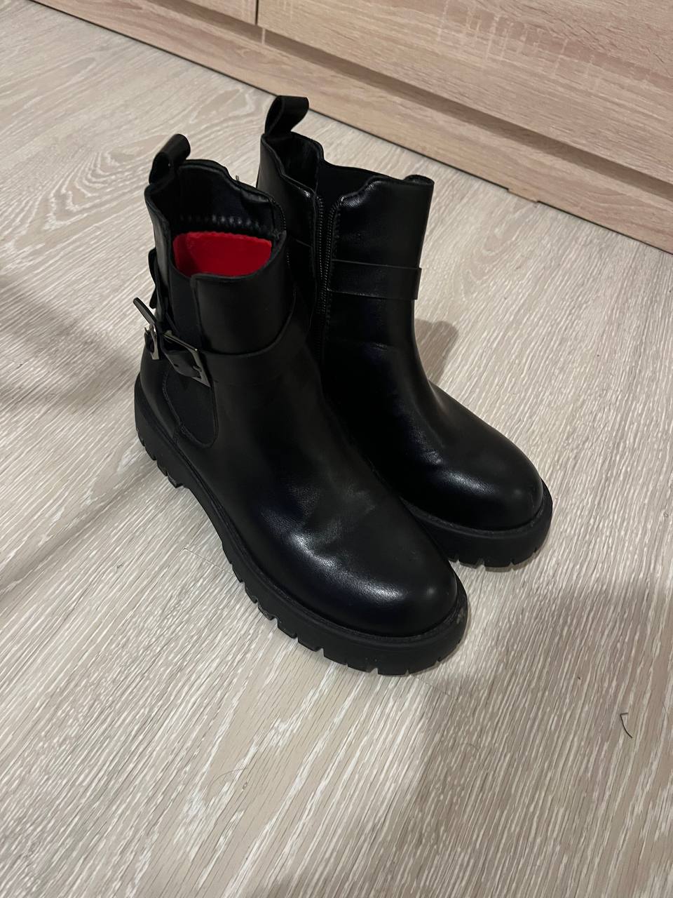 Продажа женских осенних сапог - Одежда в Москва - фото 5