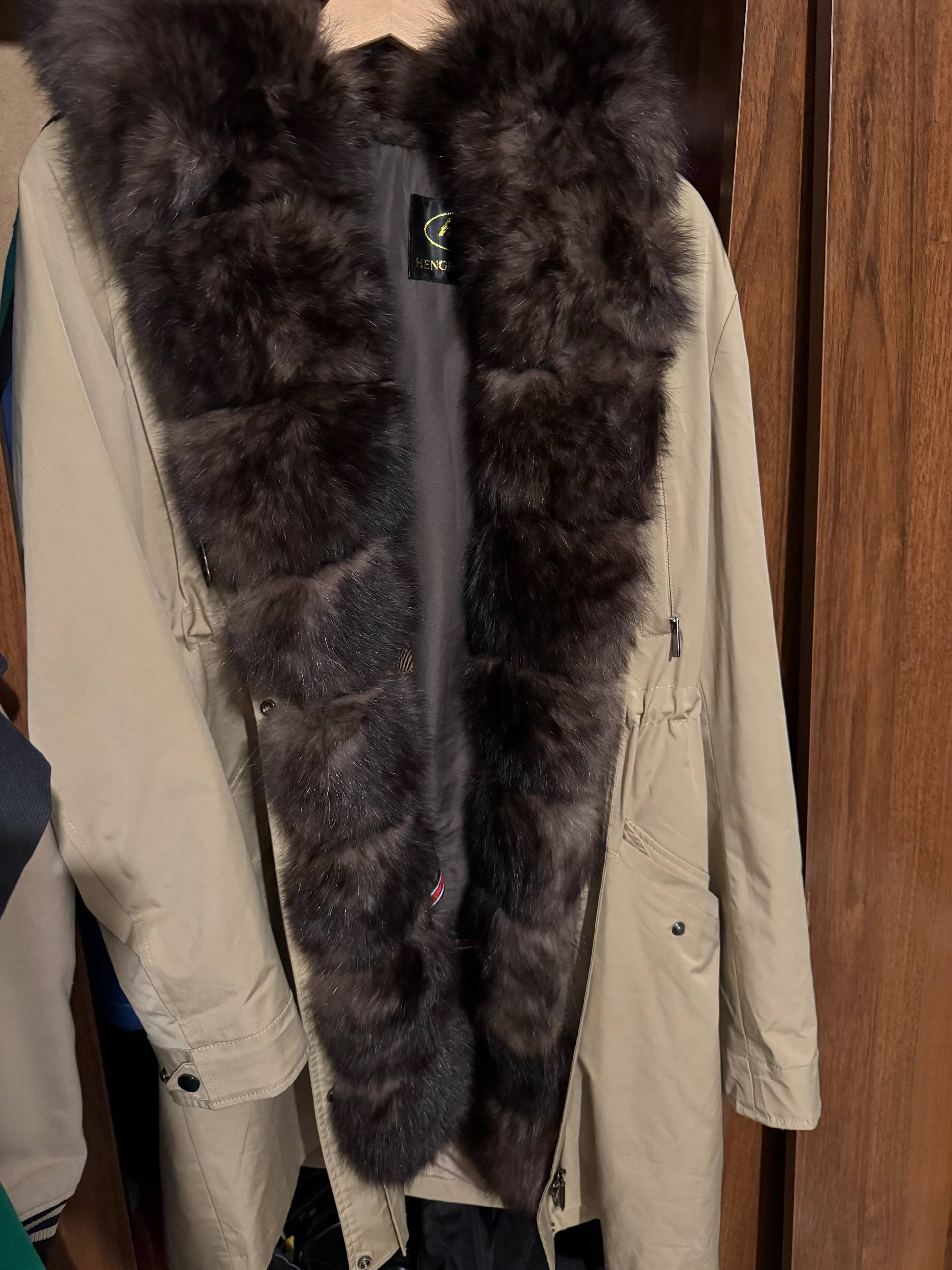 Продам парку с натуральным мехом - частное объявление в Люберцы