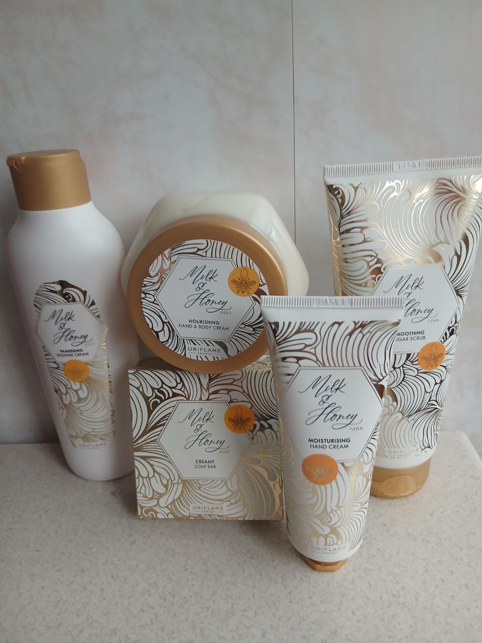 Акция Орифлэйм Легендарная серия Молоко и мёд - Красота и здоровье в Барнаул