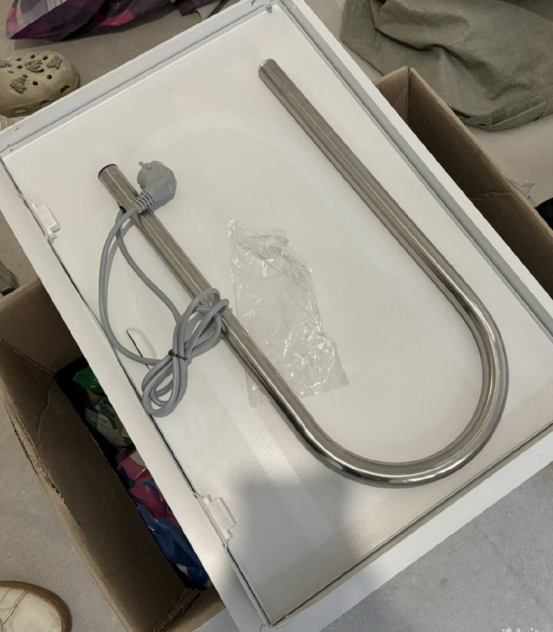 Унитаз и полотенцесушитель от застройщика - Для дома и дачи в Балашиха