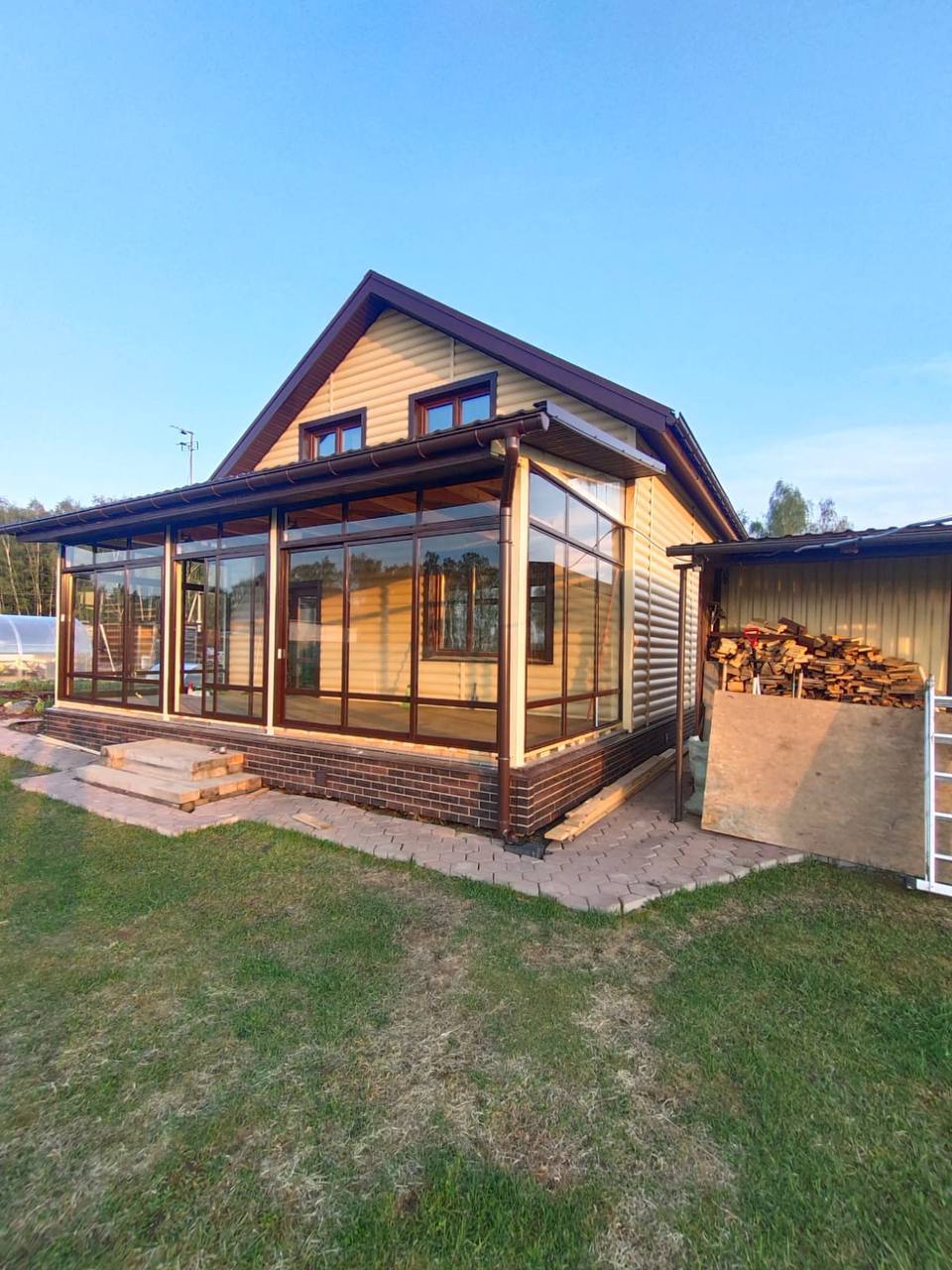 Остекление балконов и окон - Услуги в Балашиха