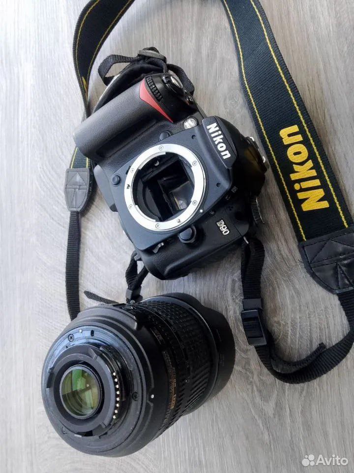 Продажа Nikon D90 с объективом 18-105 - Электроника в Калининград