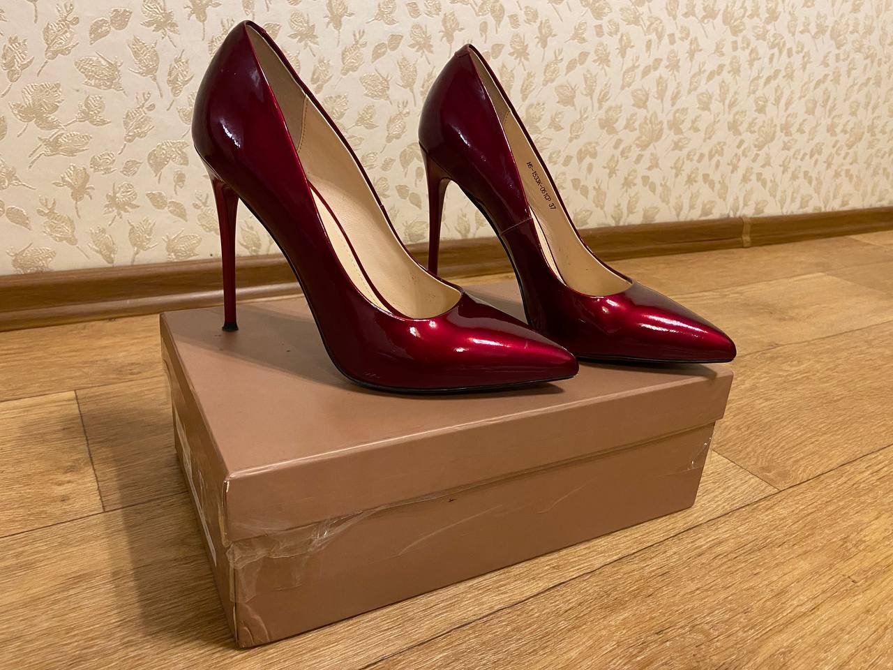 Продаются туфли размер 37 - Одежда в Владивосток - фото 2