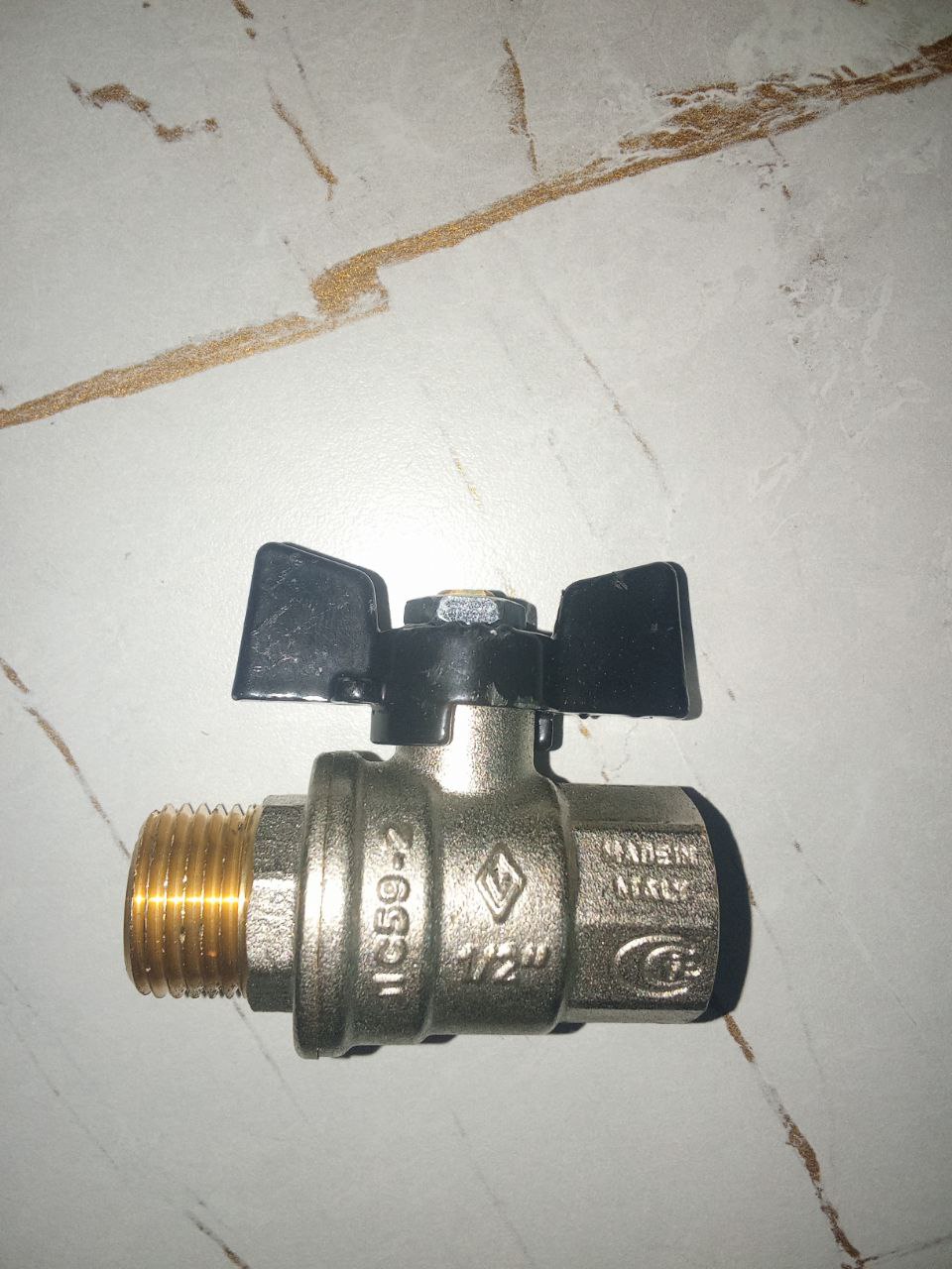 Продам краны Италия Бугатти - частное объявление в Барнаул