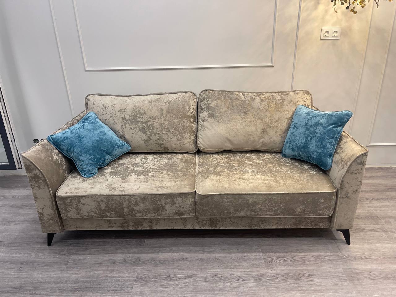 Производство и перетяжка мягкой мебели - Услуги в Санкт-Петербург