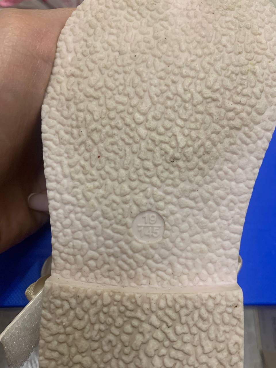 Барахолка Санкт-Петербург - Одежда в Санкт-Петербург