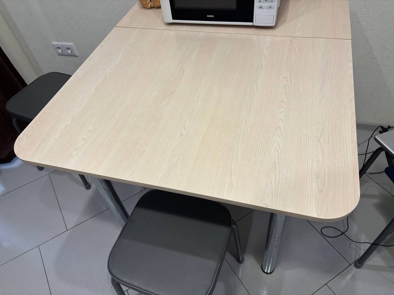 Продаю стол складной большой - Для дома и дачи в Санкт-Петербург