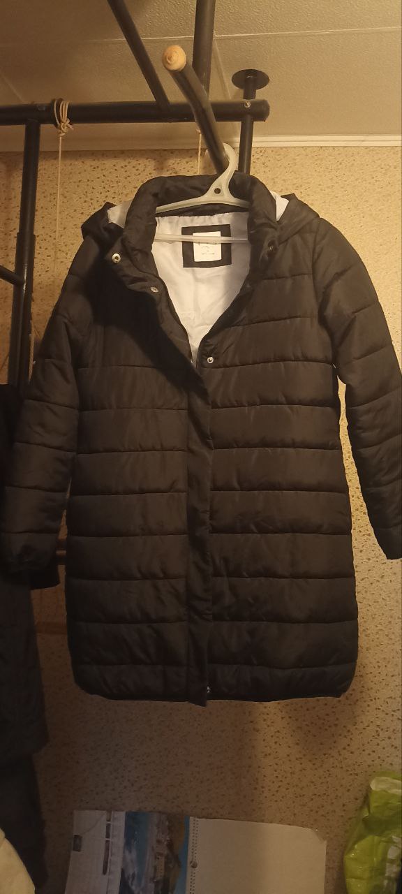 Пуховик с капюшоном на 7-10 лет - Одежда в Люберцы