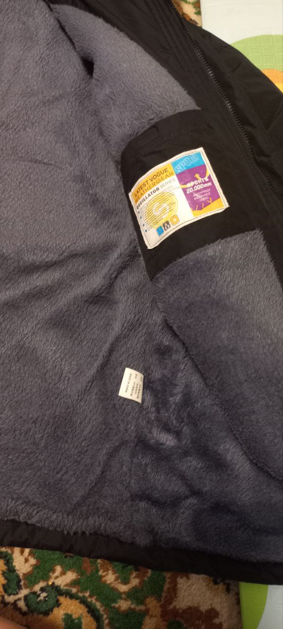 Продам зимнюю куртку 52р - частное объявление в Томск