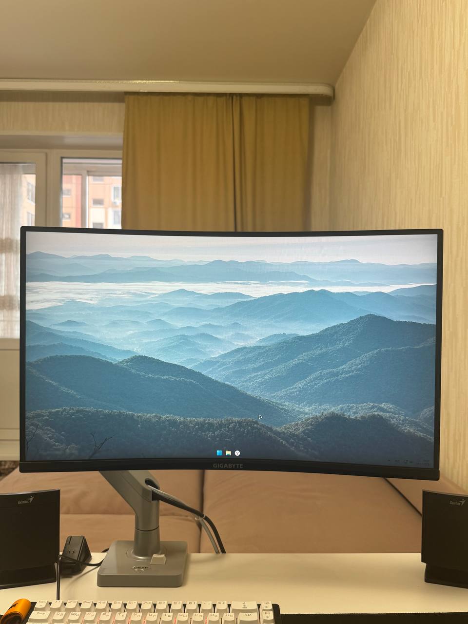 Продам монитор Gigabyte GS27FC - частное объявление в Томск